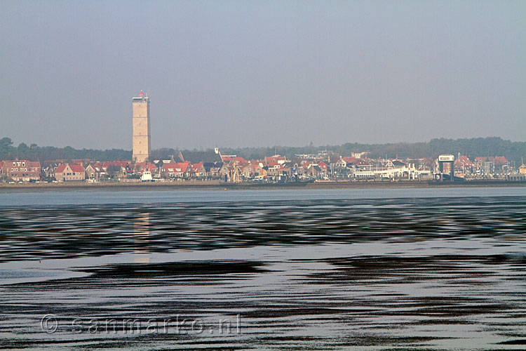 West-Terschelling vanaf de veerboot richting Harlingen