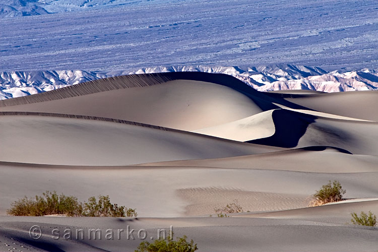 Zandduinen bij Stovepipe Wells in Death Valley