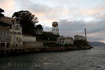 Aankomst vanaf de boot op Alcatraz in San Francisco Bay