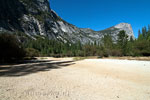 Het uitzicht over Mirror Lake in Yosemite