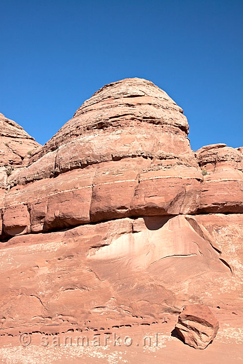 De omgeving lang het wandelpad richting Delicate Arch