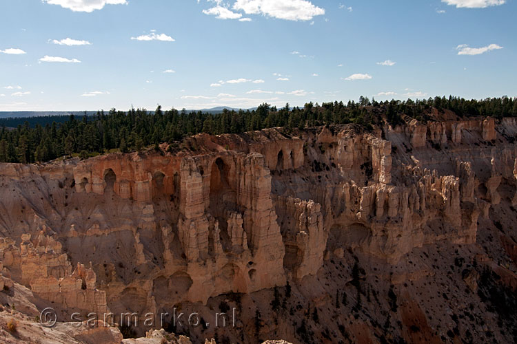 Uitzicht over Bryce Canyon vanaf Inspiration Point