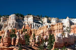 Mooie uitzichten vanaf het wandelpad in Bryce Canyon