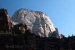 De Great White Throne vanaf de Watchman campground in Zion