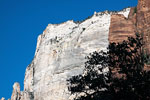 Lijnen, gevormd door wind, in de wanden van Zion National Park