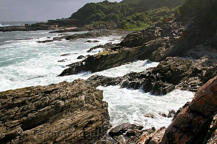 Storms River Mouth Rest Camp in Tsitsikamma National Park vanaf Kerneels-se-klip