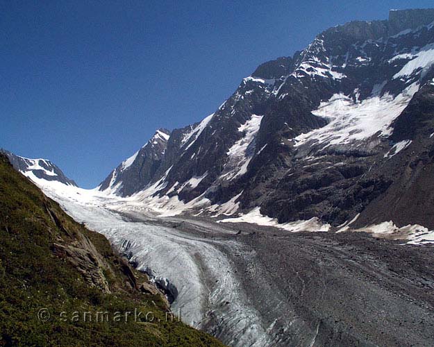 De Lötschenlücke en de Sattelhorn in Wallis