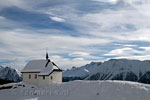 De kerk van Bettmeralp tijdens het wandelen van Riederalp naar Bettmeralp