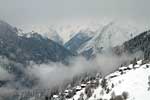 Tijdens onze winter wandeling het uitzicht over Wallis in Zwitserland