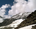 De Weisshorn in Zwitserland in de wolken