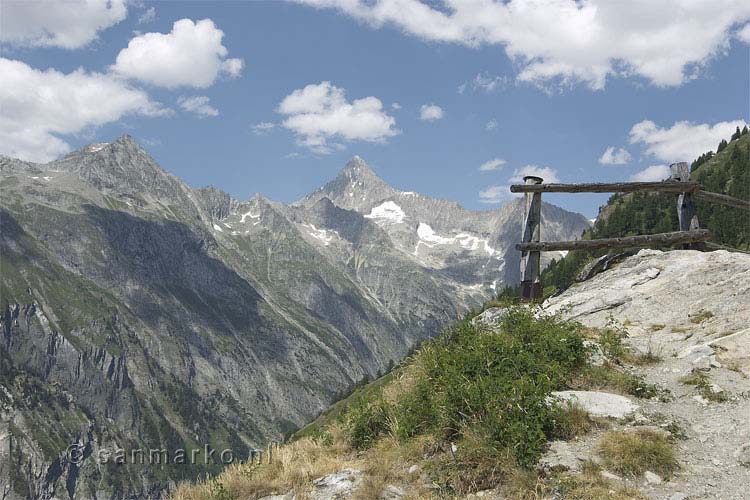 De Bietschhorn gezien vanaf Honegga in Wallis