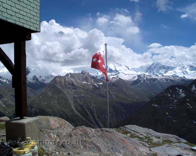 De vlag van Wallis - Zwitserland